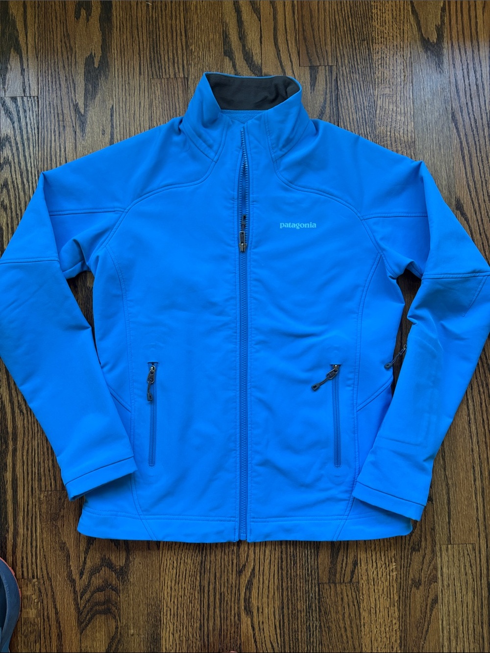 Patagonia Women's Guide Jacket- Bright Blue Full-Zip Utility Jacket